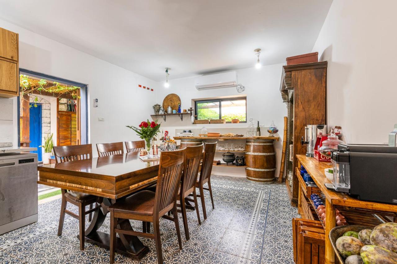 Ahuzat Shaul Seaside Bed and Breakfast Hadera Eksteriør billede