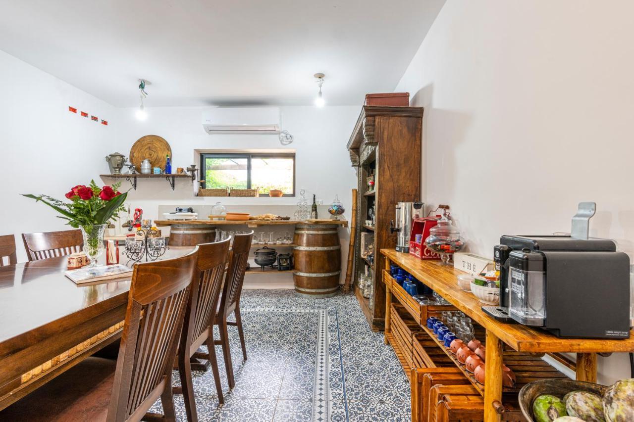 Ahuzat Shaul Seaside Bed and Breakfast Hadera Eksteriør billede