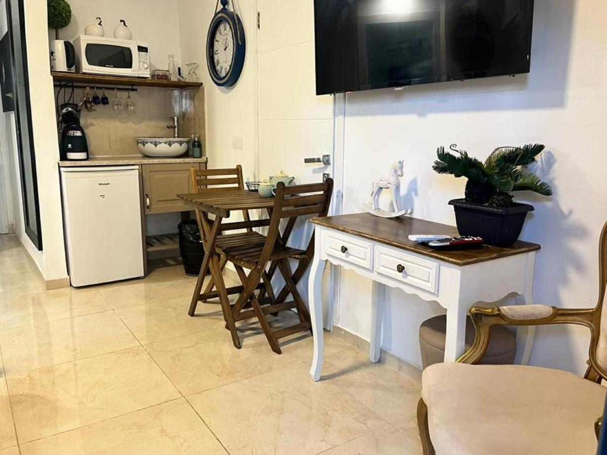 Ahuzat Shaul Seaside Bed and Breakfast Hadera Eksteriør billede