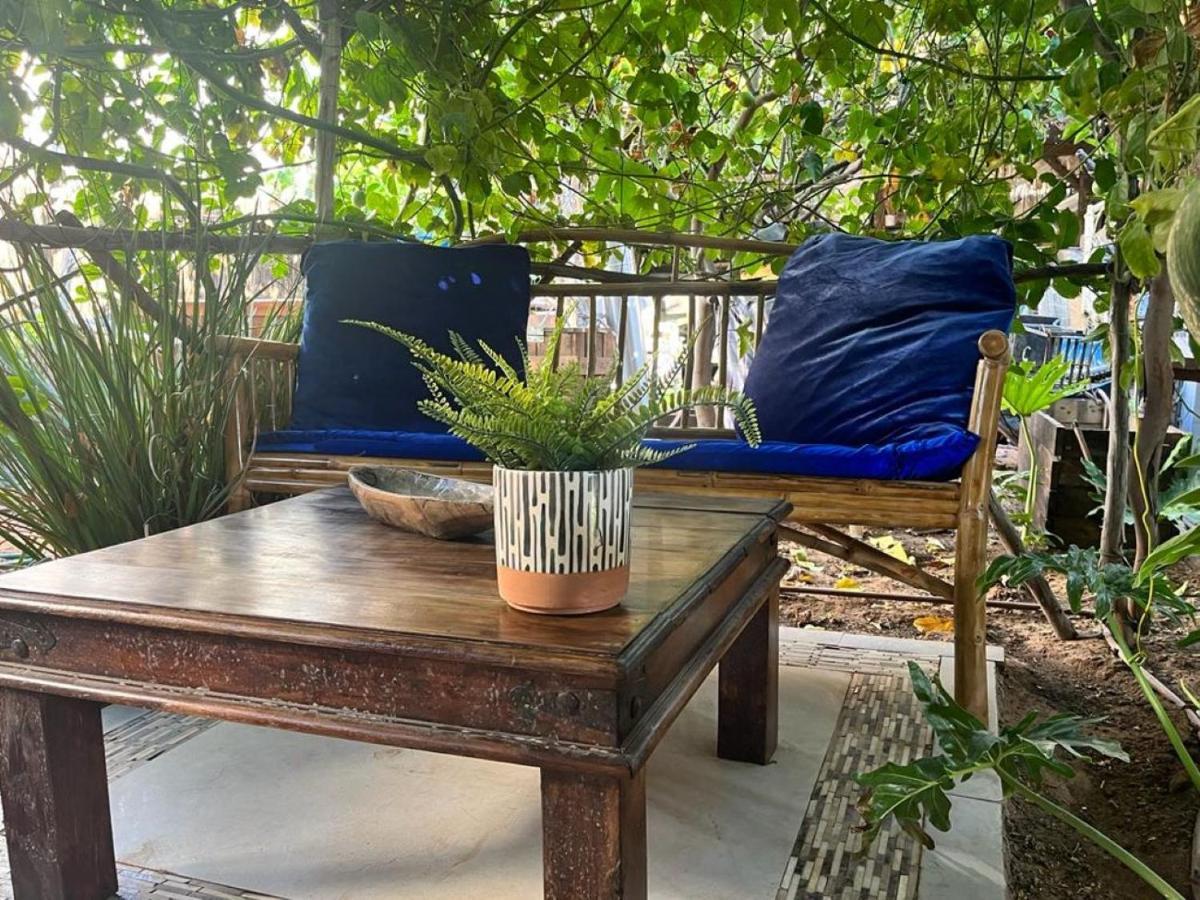 Ahuzat Shaul Seaside Bed and Breakfast Hadera Eksteriør billede