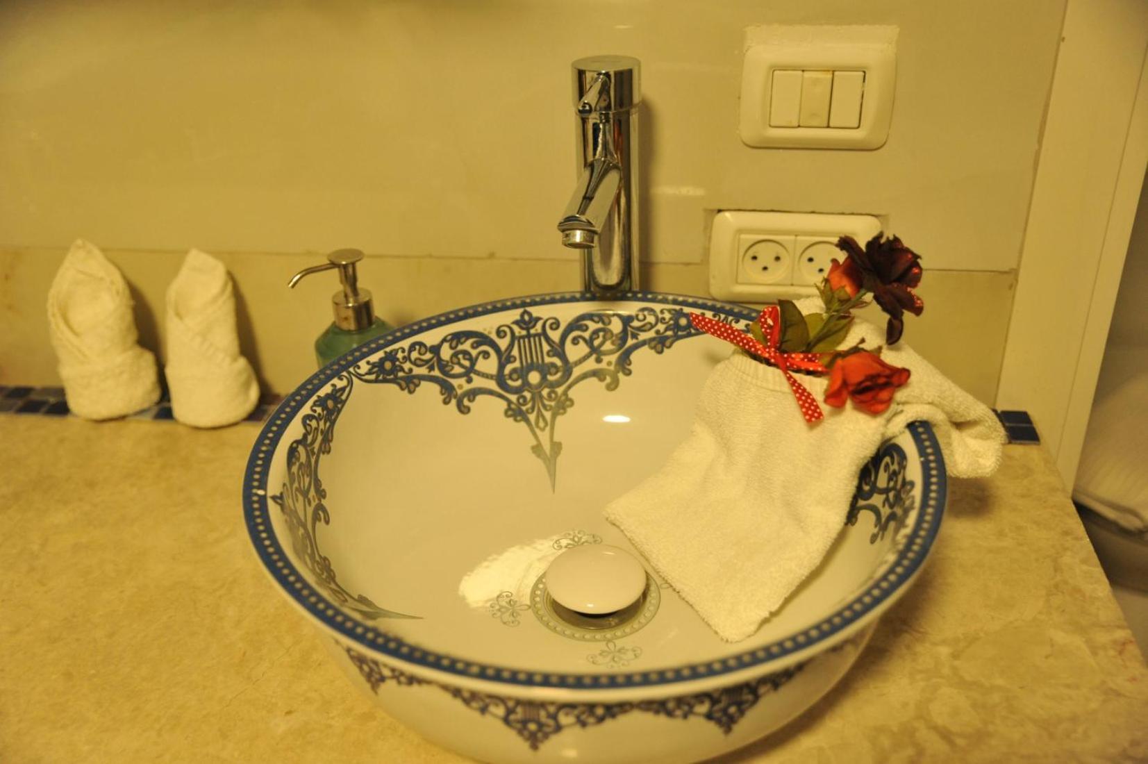 Ahuzat Shaul Seaside Bed and Breakfast Hadera Eksteriør billede